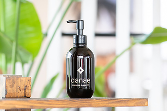 danae PREMIUM SHAMPOO